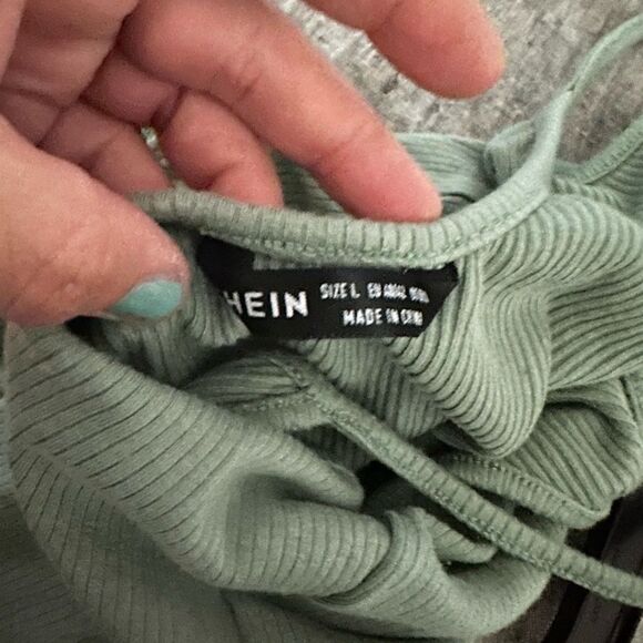 SHEIN Ribbed Thin Strap Seamfoam Green Bodysuit Size Large - Picture 3 of 7
